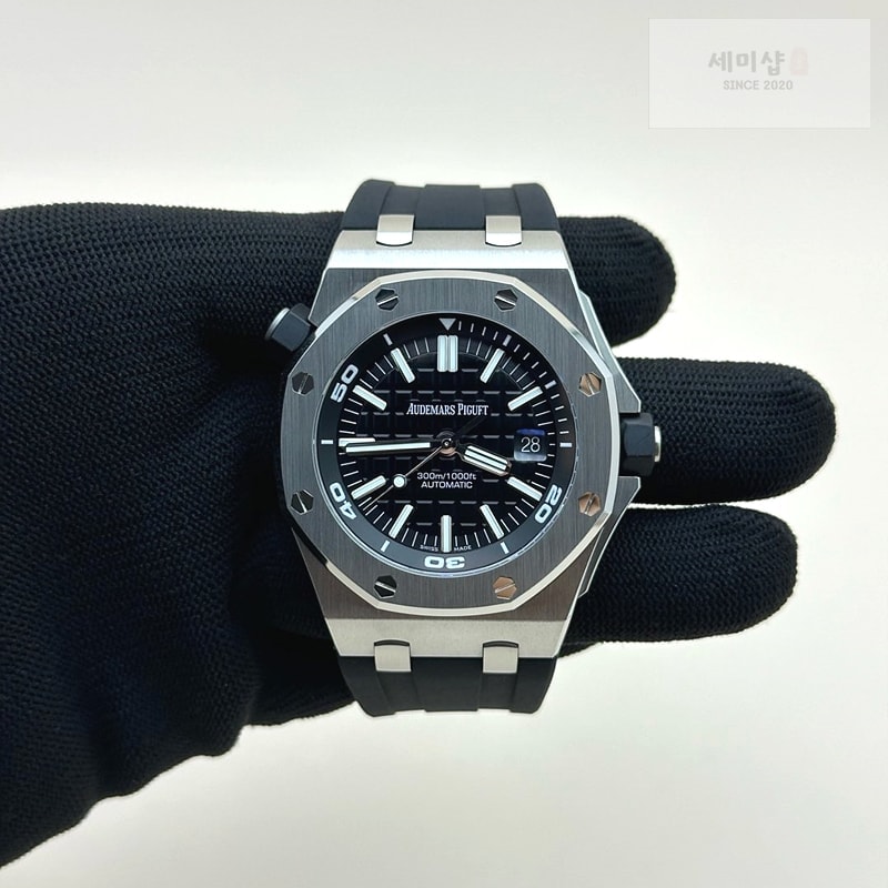 오데마피게 APS공장 오데마피게 로얄오크오프쇼어 다이버 15710 스틸 블랙다이얼 브레이슬릿 Royal Oak Offshore Diver 15710 APSF 1:1 Best Edition Black Dial on SS Bracelet SA3120 Super Clone 시계 3번 이미지