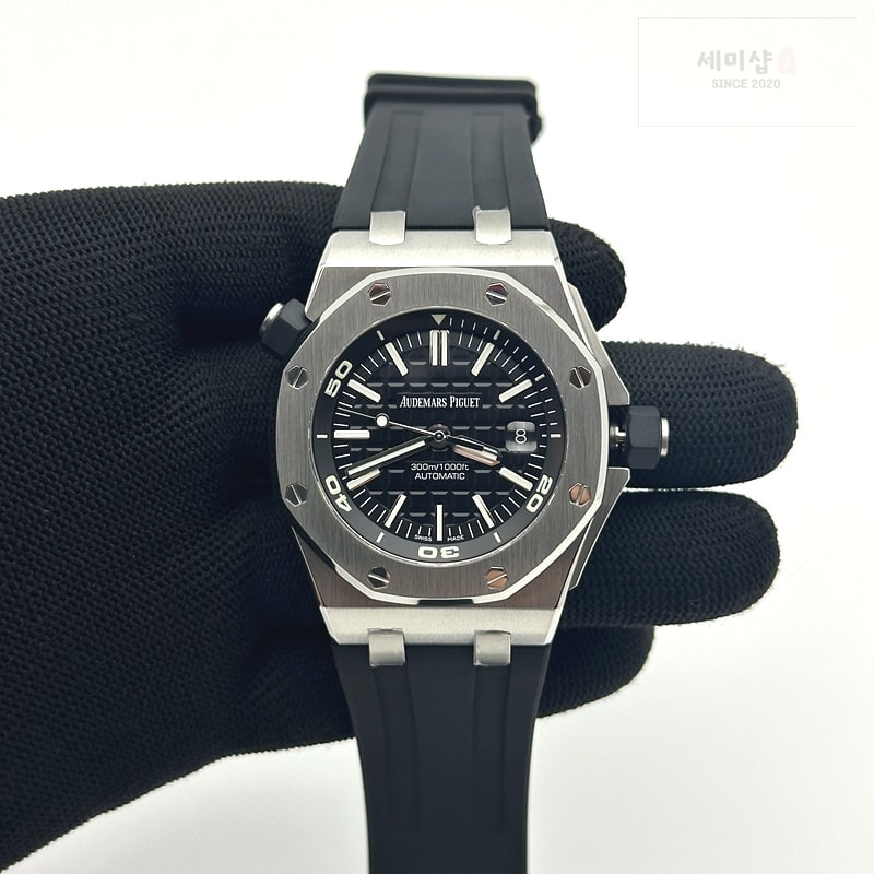 오데마피게 ZF공장 오데마피게 로얄오크오프쇼어 다이버 15710 러버스트랩 Royal Oak Offshore 15710 ZF 1:1 Best Edition Black Dial on Rubber Strap 3120 Super Clone V2 시계 1번 이미지