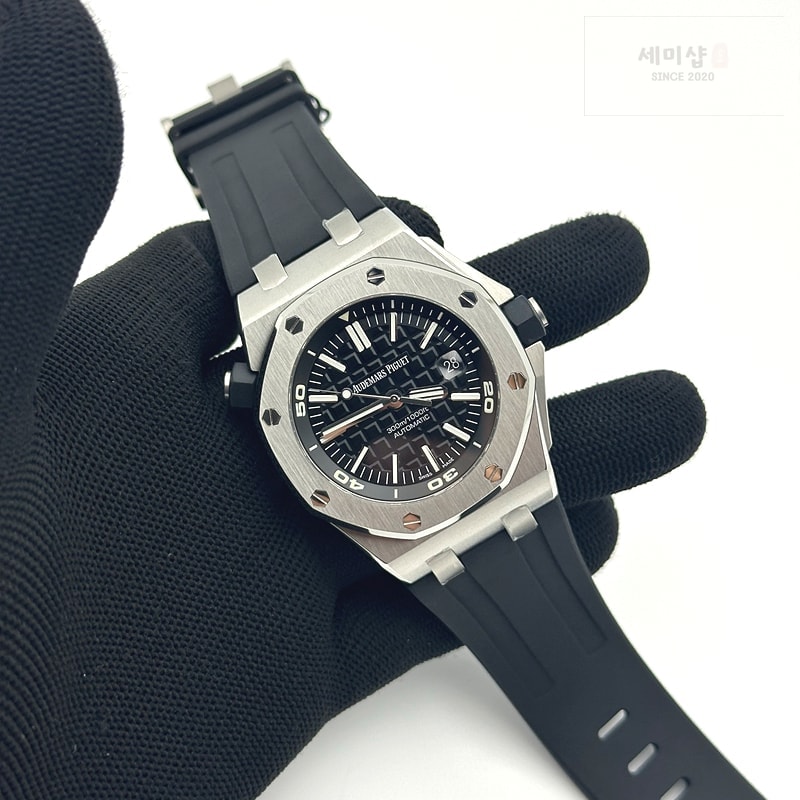 오데마피게 ZF공장 오데마피게 로얄오크오프쇼어 다이버 15710 러버스트랩 Royal Oak Offshore 15710 ZF 1:1 Best Edition Black Dial on Rubber Strap 3120 Super Clone V2 시계 4번 이미지