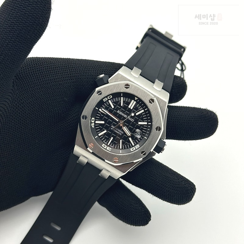 오데마피게 ZF공장 오데마피게 로얄오크오프쇼어 다이버 15710 러버스트랩 Royal Oak Offshore 15710 ZF 1:1 Best Edition Black Dial on Rubber Strap 3120 Super Clone V2 시계 5번 이미지