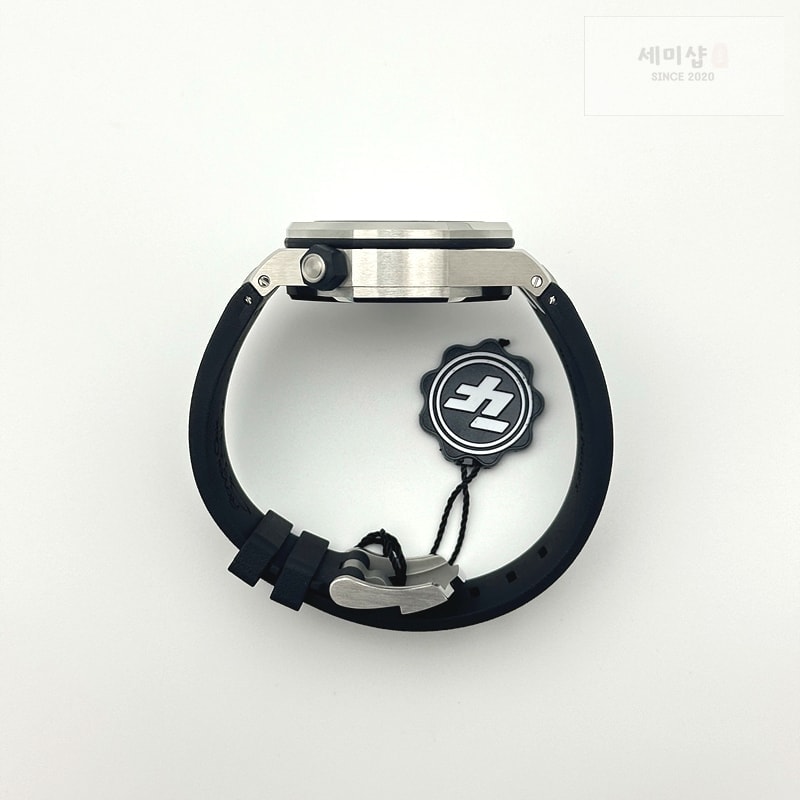 오데마피게 ZF공장 오데마피게 로얄오크오프쇼어 다이버 15710 러버스트랩 Royal Oak Offshore 15710 ZF 1:1 Best Edition Black Dial on Rubber Strap 3120 Super Clone V2 시계 7번 이미지