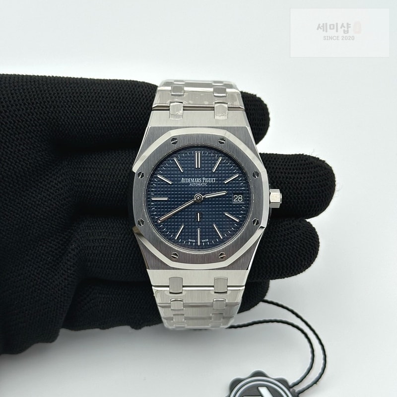 오데마피게 ZF공장 오데마피게 로얄오크 스틸 16202 블루다이얼 브레이슬릿 50주년기념판 Royal Oak 39mm 16202 "50th Anniversary" SS ZF 1:1 Best Edition Blue Textured Dial on SS Bracelet A7121 시계 3번 이미지