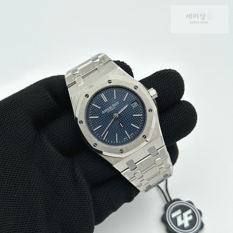 오데마피게 ZF공장 오데마피게 로얄오크 스틸 16202 블루다이얼 브레이슬릿 50주년기념판 Royal Oak 39mm 16202 "50th Anniversary" SS ZF 1:1 Best Edition Blue Textured Dial on SS Bracelet A7121 시계 4번 이미지