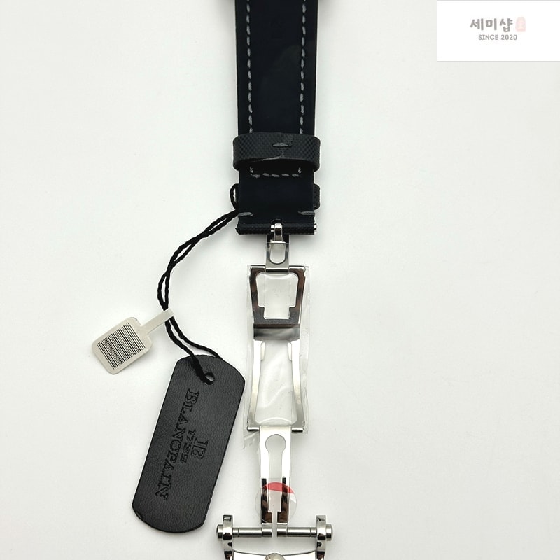 블랑팡 ZF공장 블랑팡 피프티패덤즈 티타늄 블랙다이얼 캔버스스트랩 FIFTY FATHOMS TITANIUM BLACK DIAL ON SAIL-CANVAS STRAP A1315 (FREE EXTRA STRAP) 시계 9번 이미지