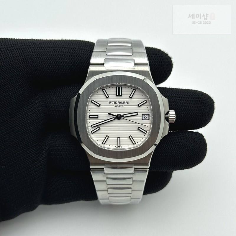 Patek Philippe 3K공장 파텍필립 노틸러스 화이트다이얼 Nautilus 5711/1A 3KF 1:1 Best Edition White Textured Dial on SS Bracelet A324 Super Clone V2 시계 1번 이미지