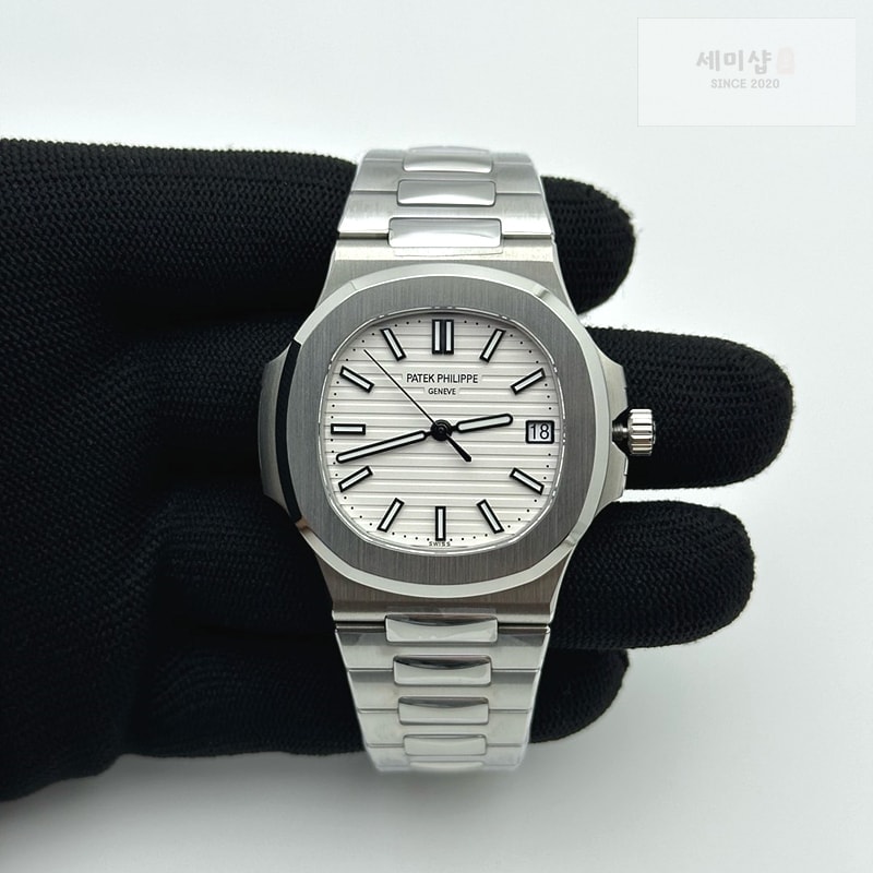 Patek Philippe 3K공장 파텍필립 노틸러스 화이트다이얼 Nautilus 5711/1A 3KF 1:1 Best Edition White Textured Dial on SS Bracelet A324 Super Clone V2 시계 2번 이미지