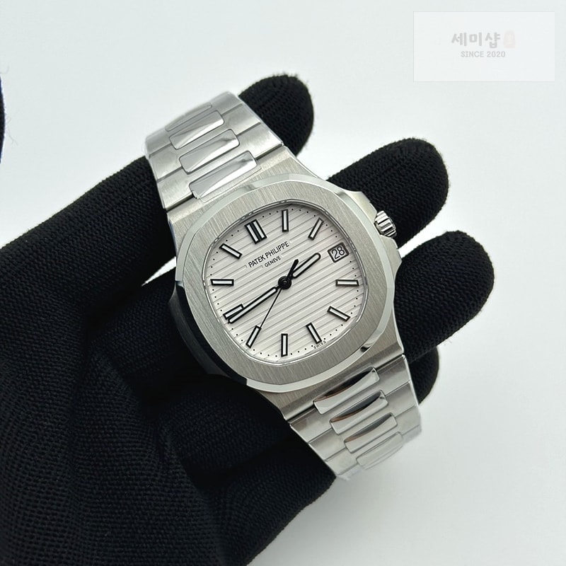 Patek Philippe 3K공장 파텍필립 노틸러스 화이트다이얼 Nautilus 5711/1A 3KF 1:1 Best Edition White Textured Dial on SS Bracelet A324 Super Clone V2 시계 4번 이미지