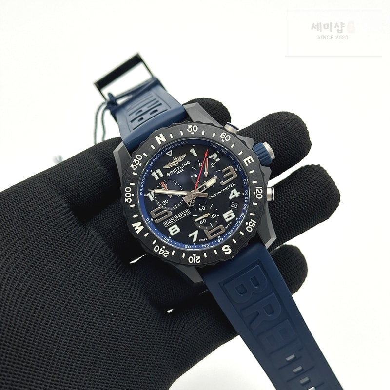 Breitling 무명공장 브라이틀링 인듀어런스 프로 44 쿼츠 DLC블랙앤화이트 Endurance Pro 44mm Wht DLC/RU Black Swiss Qtz 시계 4번 이미지