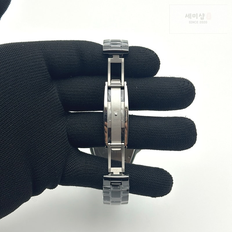 C H A N E L HT공장 샤넬 J12 블랙세라믹 33mm 여성용 세라믹브레이슬릿 솔리드백 XHANEL J-12 Ladies 33mm CER/CER Blk/Num EAST Swiss Qtz KOR EAST공장 시계 7번 이미지