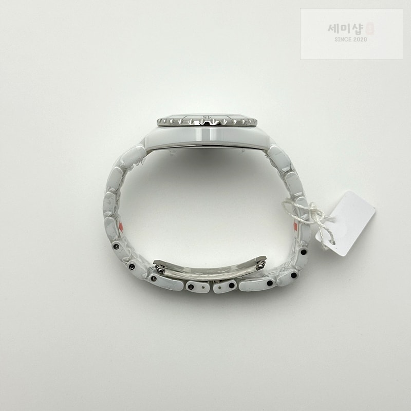 C H A N E L HT공장 샤넬 J12 화이트세라믹 33mm 여성용 세라믹브레이슬릿 솔리드백 J12 Ladies 33mm CER/CER Wht/Num EAST Swiss Qtz KOR EAST공장 시계 8번 이미지