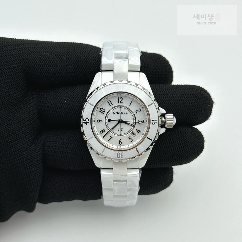 C H A N E L XF공장 샤넬 J12 화이트다이얼 8P다이아몬드인덱스 33mm 여성용 J-12 Ladies 33mm CER/CER Wht/Num/Dia XF Sw Qtz 시계 1번 이미지