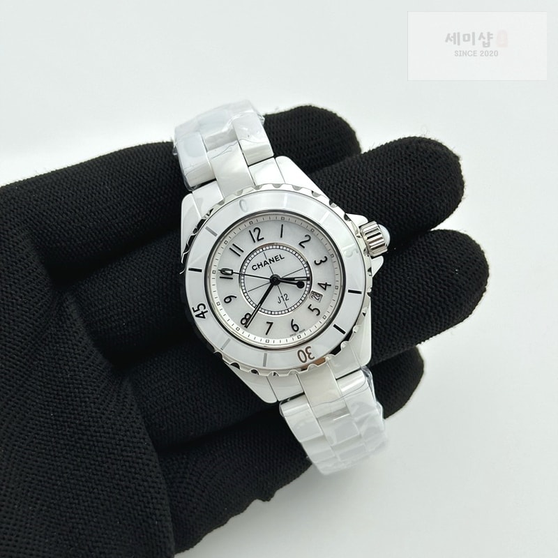 C H A N E L XF공장 샤넬 J12 화이트다이얼 8P다이아몬드인덱스 33mm 여성용 J-12 Ladies 33mm CER/CER Wht/Num/Dia XF Sw Qtz 시계 4번 이미지