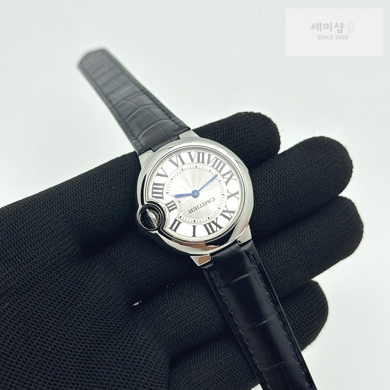 Cartier AF공장 까르띠에 발롱블루 33MM 스틸 블랙크로커다일스트랩 Ballon Bleu 33mm SS White Textured Dial on Black Crocodile Strap Jap Quartz 시계 4번 이미지