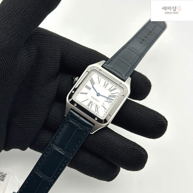 Cartier F1공장 까르띠에 산토스 뒤몽 43.5mm 실버다이얼 블루가죽스트랩 Santos Dumont 43.5mm SS F1F Best Edition Silver Dial on Blue Leather Strap Quartz 시계 5번 이미지