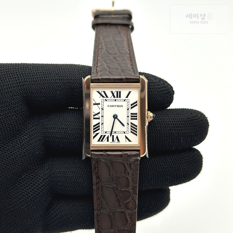 Cartier K11공장 까르띠에 로즈골드금통 탱크솔로 27MM 악어가죽스트랩 Tank Solo 27mm K11F RG White Dial on Brown Leather Strap Ronda Quartz 시계 1번 이미지