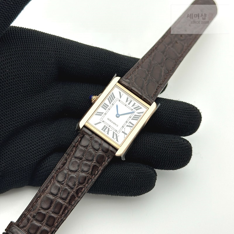 Cartier K11공장 까르띠에 로즈골드금통 탱크솔로 27MM 악어가죽스트랩 Tank Solo 27mm K11F RG White Dial on Brown Leather Strap Ronda Quartz 시계 5번 이미지