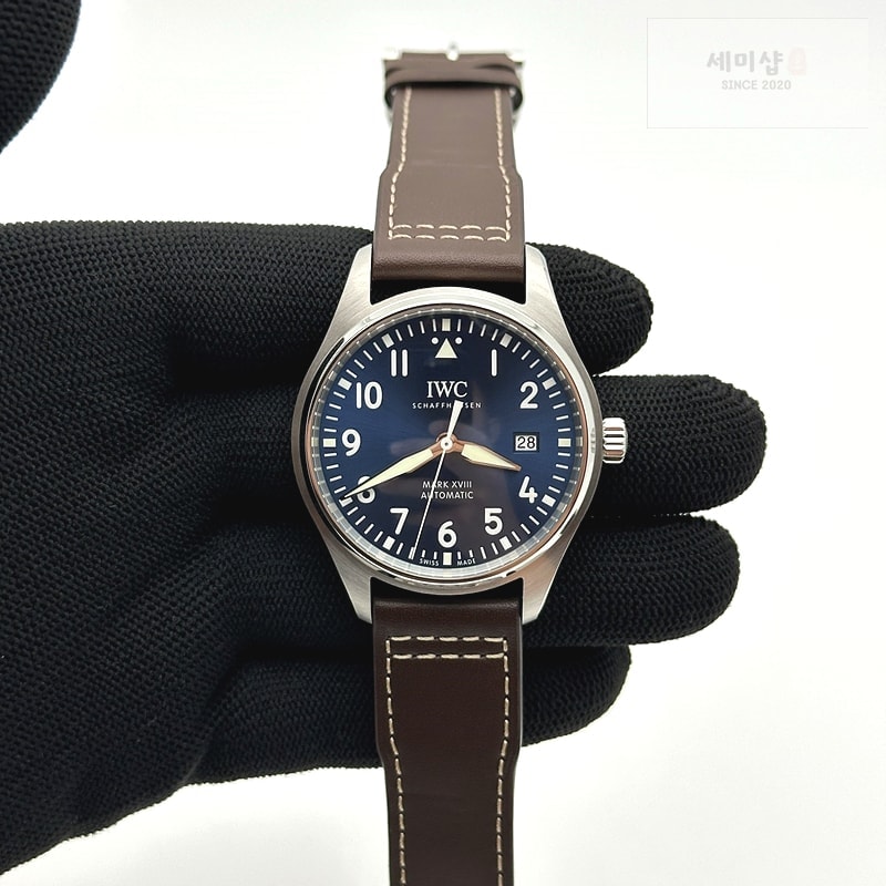 I W C MK공장 IWC 마크18 어린왕자에디션 파일럿가죽스트랩 MARK XVIII LE PETIT PRINCE IW327004 SS BLUE DIAL ON BROWN LEATHER STRAP MIYOTA 9015 시계 3번 이미지