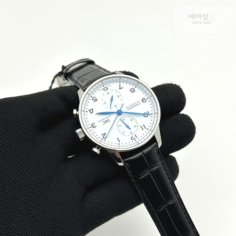 I W C ZF공장 IWC 포르투기저 크로노그래프 150주년 화이트다이얼 Portugieser Chronograph Edition “150 Years” IW371602 White Dial on Black Leather Strap A7750 (Slim Movement) 시계 4번 이미지