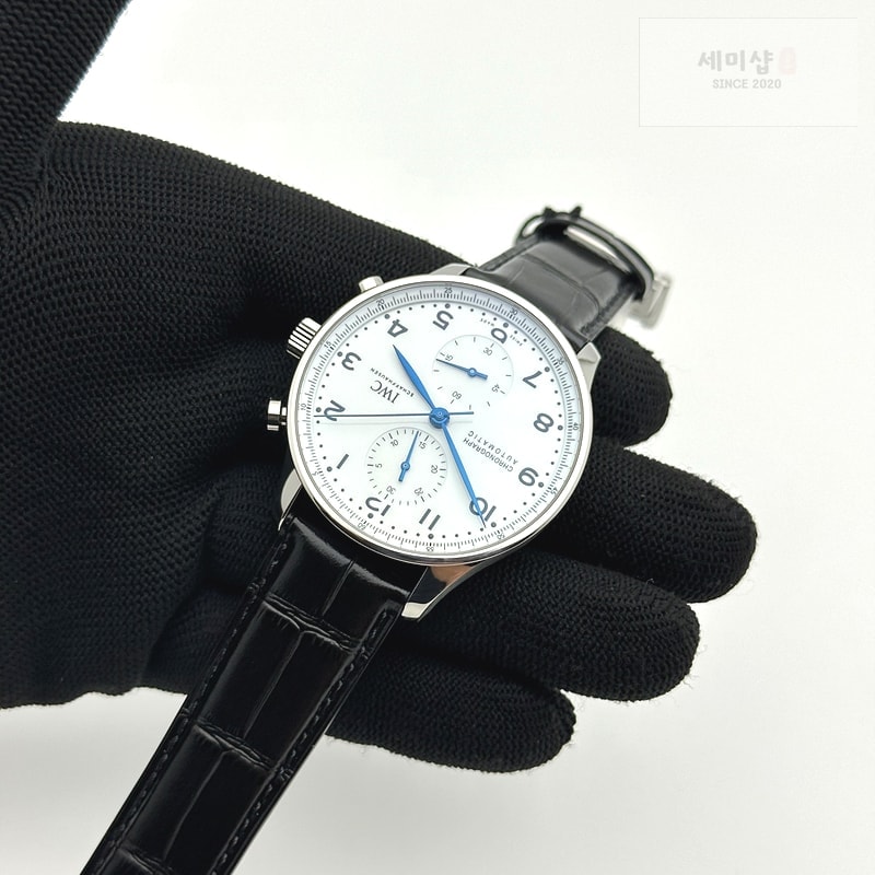 I W C ZF공장 IWC 포르투기저 크로노그래프 150주년 화이트다이얼 Portugieser Chronograph Edition “150 Years” IW371602 White Dial on Black Leather Strap A7750 (Slim Movement) 시계 5번 이미지