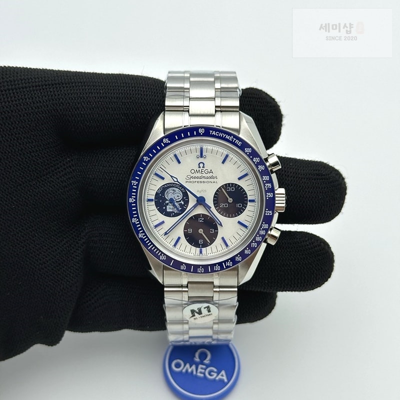 Omega N1공장 오메가 스피드마스터 스누피 스틸 블루앤화이트 페브릭스트랩 Speedmaster Professional "Silver Snoopy Award" 50th Anniversary N1F 1:1 Best Edition A3861 시계 1번 이미지