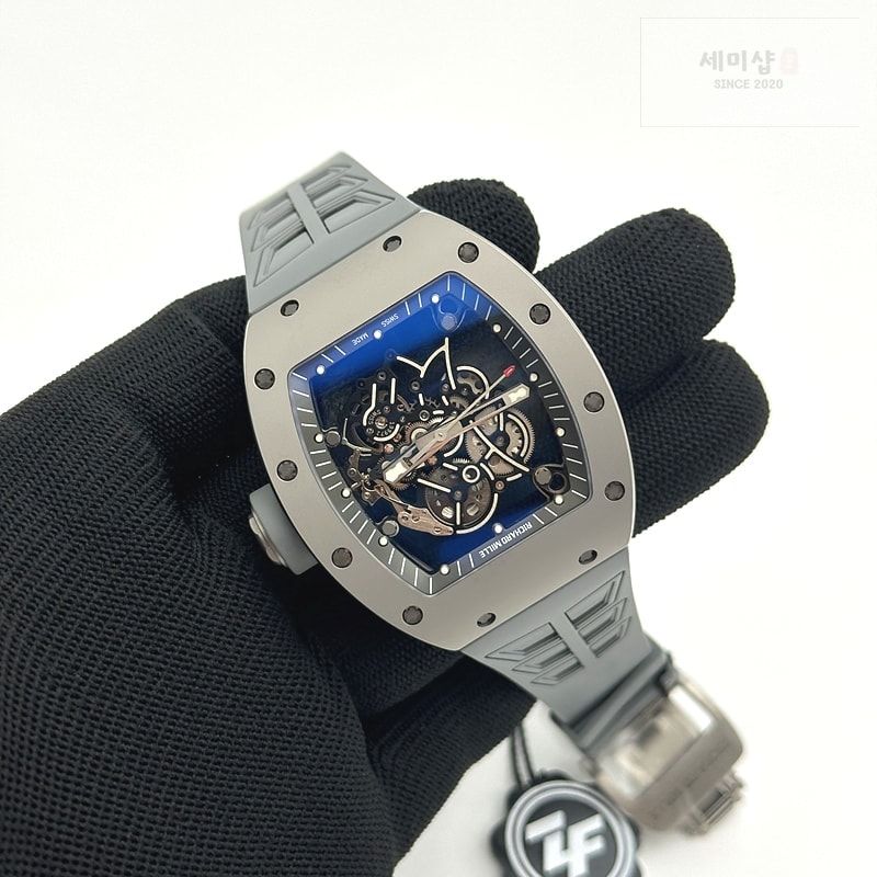 리차드밀 ZF공장 리차드밀 RM055 티타늄 스켈레톤다이얼 그레이러버스트랩 RM055 Titanium Carbide ZF 1:1 Best Edition Skeleton Dial On Gray Shark Rubber Strap RMUL2 Super Clone 시계 4번 이미지