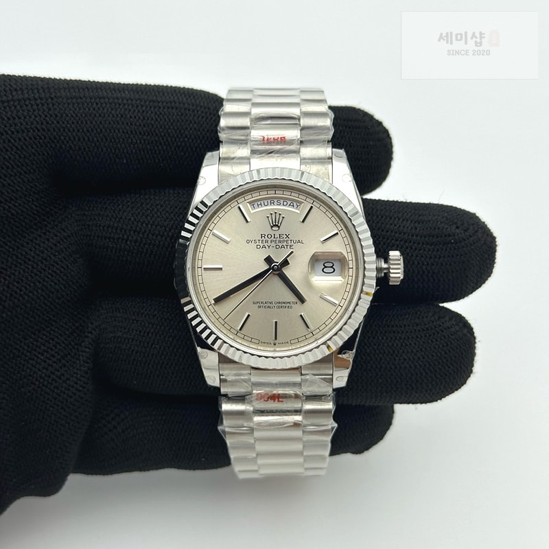 Rolex GM공장 롤렉스 데이데이트 36 실버다이얼 프레지던트브레이슬릿 2836 Day Date 36 128239 GMF 1:1 Best Edition 904L Steel Silver Dial Stick Markers on Bracelet A2836 시계 2번 이미지