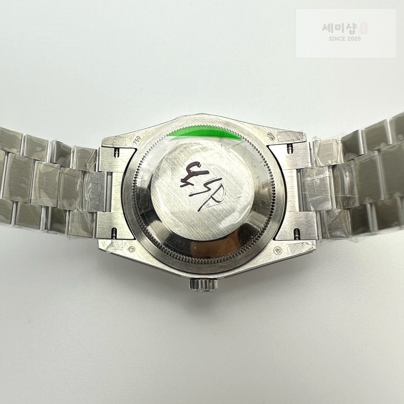 Rolex GM공장 롤렉스 데이데이트 36 실버다이얼 프레지던트브레이슬릿 2836 Day Date 36 128239 GMF 1:1 Best Edition 904L Steel Silver Dial Stick Markers on Bracelet A2836 시계 10번 이미지