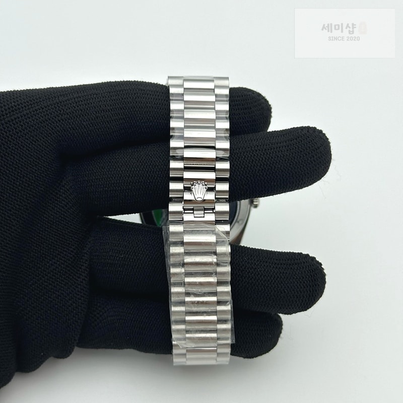 Rolex AR공장 롤렉스 데이데이트 40 스틸 아이스블루다이얼 로만인덱스 프레지던트브레이슬릿 텅스텐 Day Date 40 SS 228236 ARF 1:1 Best Edition Ice Blue Roman Dial on President Bracelet VR3255 (Gain Weight) 시계 6번 이미지