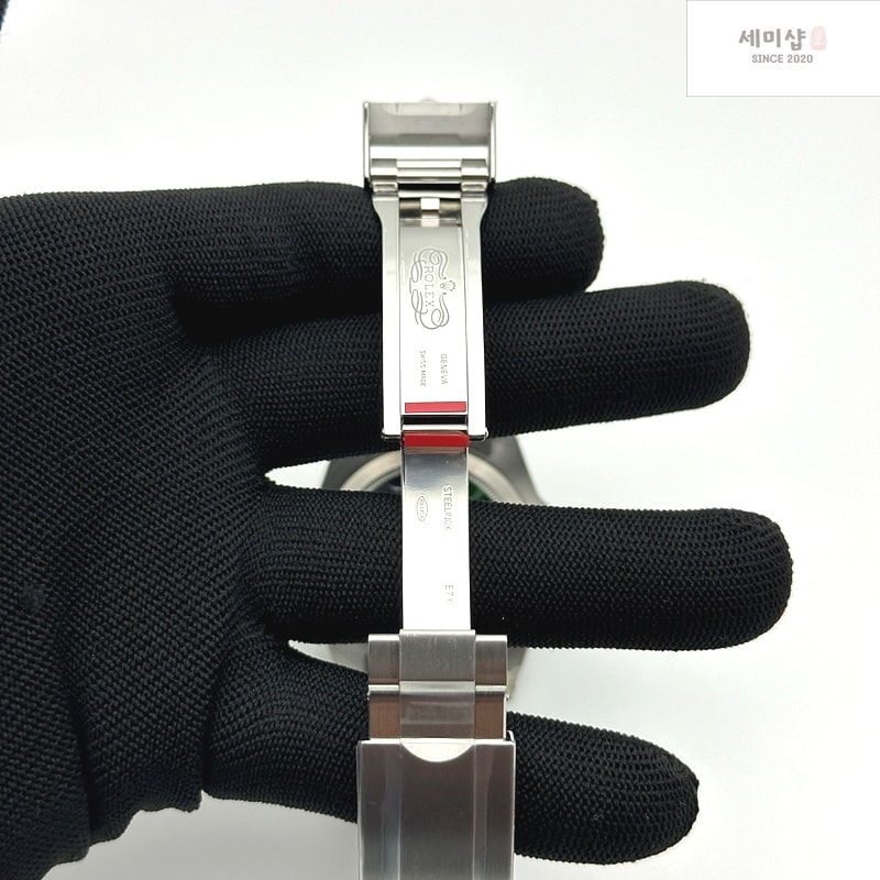 Rolex VS공장 롤렉스 서브마리너 41 신형 논데이트 스틸 브레이슬릿 Submariner 41mm 124060 No Date 904L Steel VSF 1:1 Best Edition Black Dial (SBF) 시계 7번 이미지