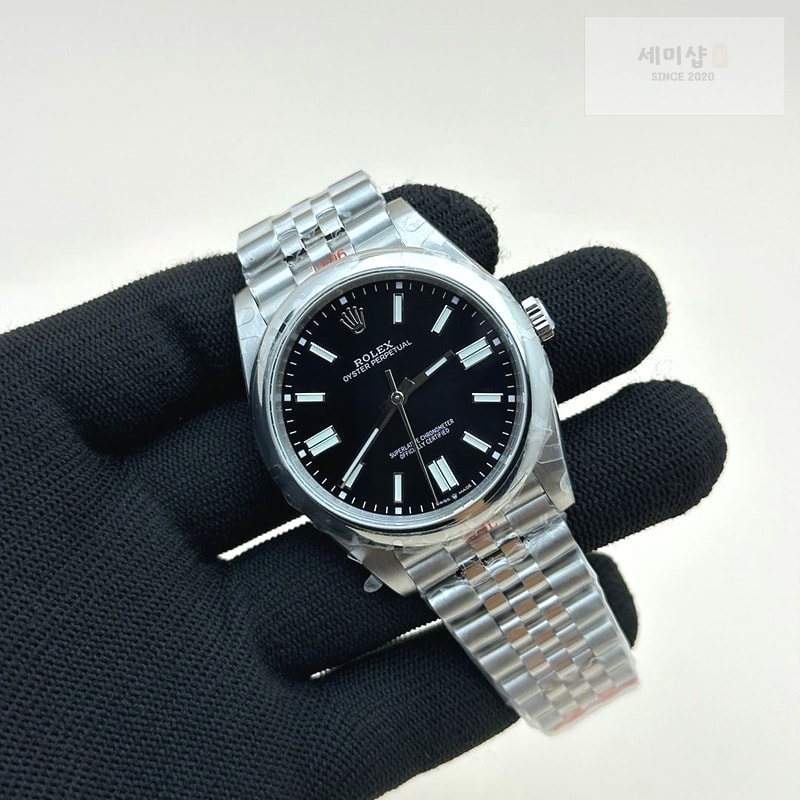 Rolex GM공장 롤렉스 오이스터퍼페츄얼 41 스틸 블랙다이얼 바인덱스 쥬빌레브레이슬릿 VR3230 GMF Rolex Oyster Perpetual 41 Black Dial Jubilee Braelet 시계 2번 이미지
