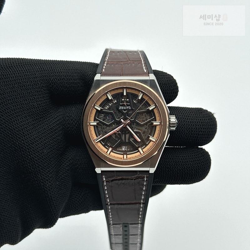 제니스 LF공장 제니스 데피 클래식 스켈레톤 로즈골드콤비 블랙다이얼 거미스트랩 ZEN048C - Defy Classic Skeleton YG/SS/LE Ske LF V2 A2892 시계 2번 이미지