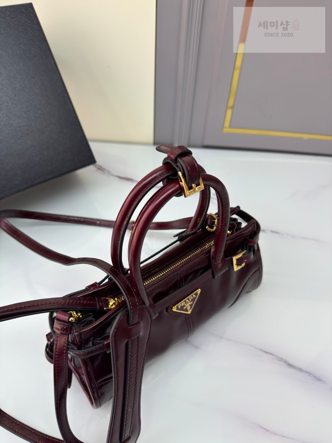 프라다 프라다 보니 미니 탑 핸들 그라나토 버건디 Bag 6번 이미지