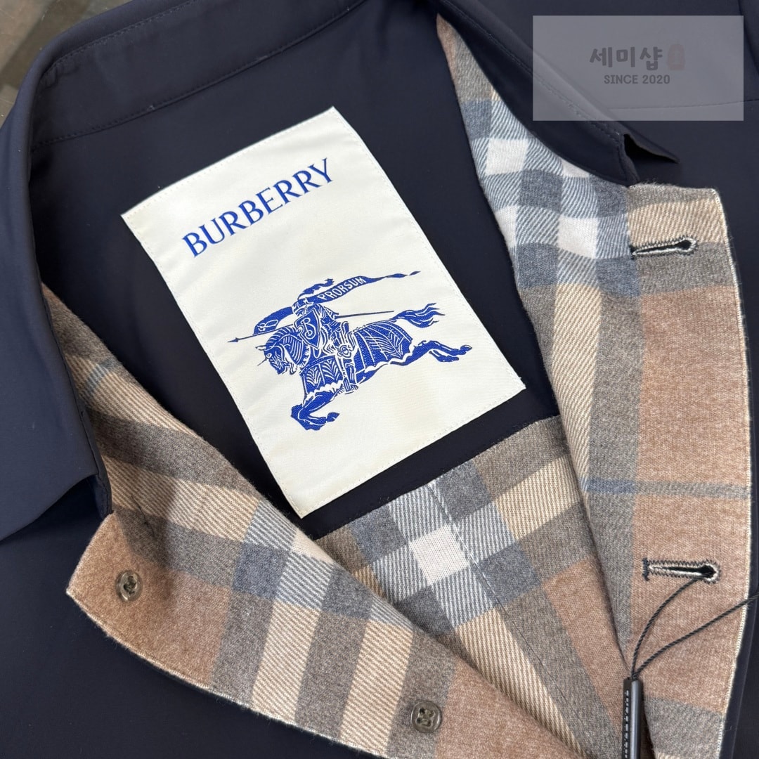 Burberry 버버리 데쳐블 후드 테크니컬 카코트 다크네이비 의류 6번 이미지