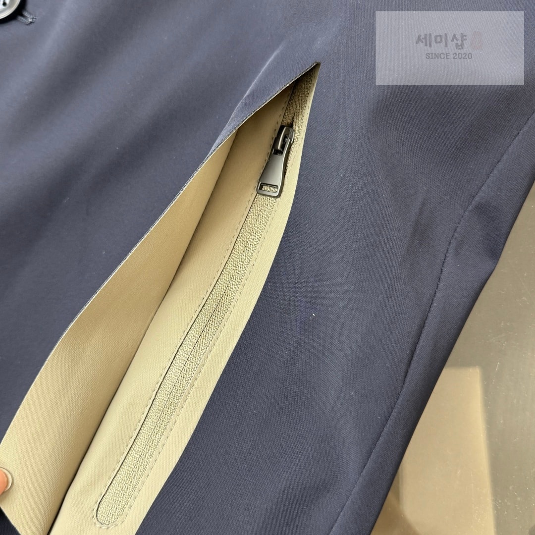 Burberry 버버리 데쳐블 후드 테크니컬 카코트 다크네이비 의류 8번 이미지