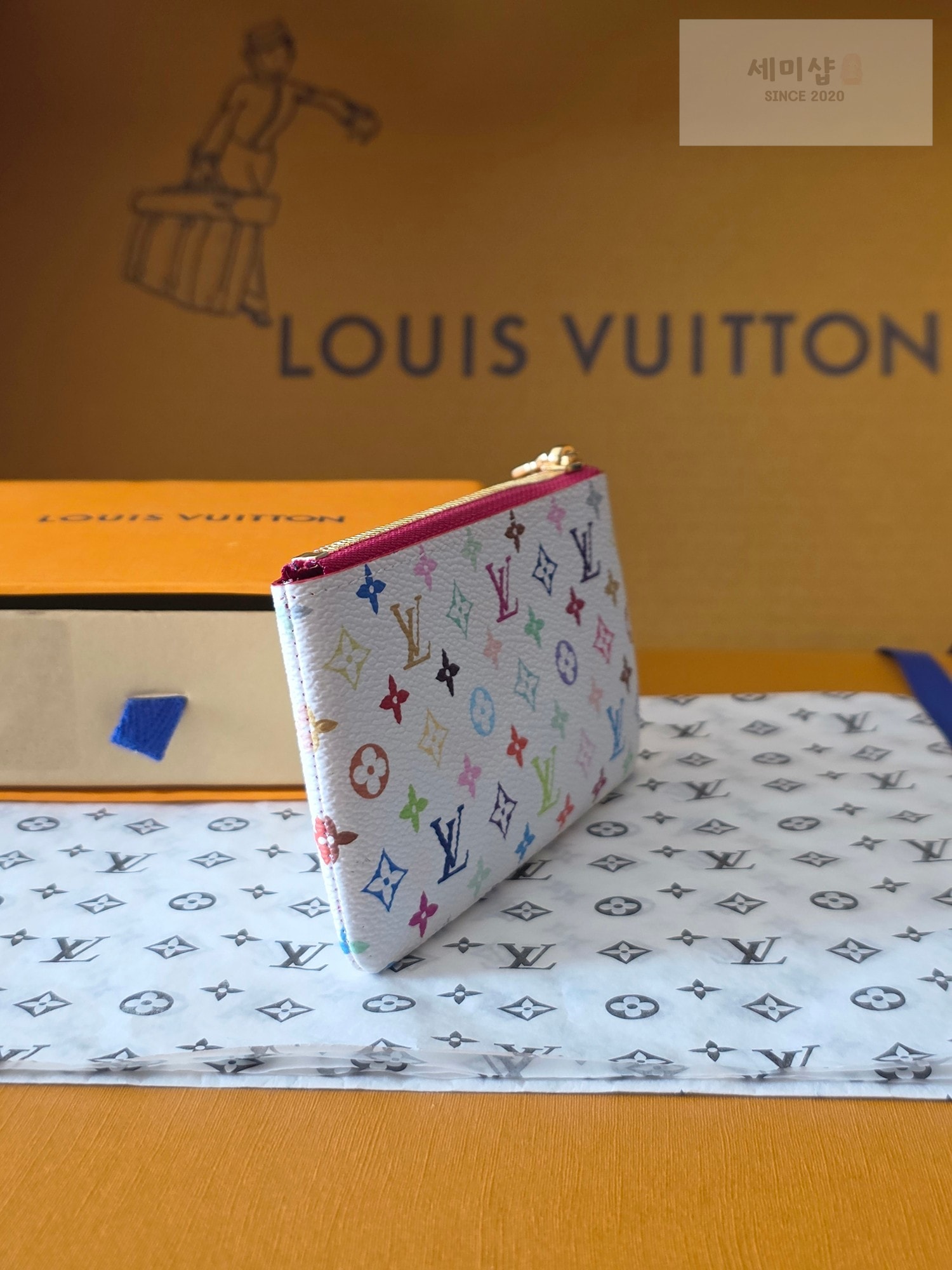 Louis Vuitton 루이비통 모노그램 멀티컬러 키 파우치 화이트 멀티컬러 지갑 4번 이미지