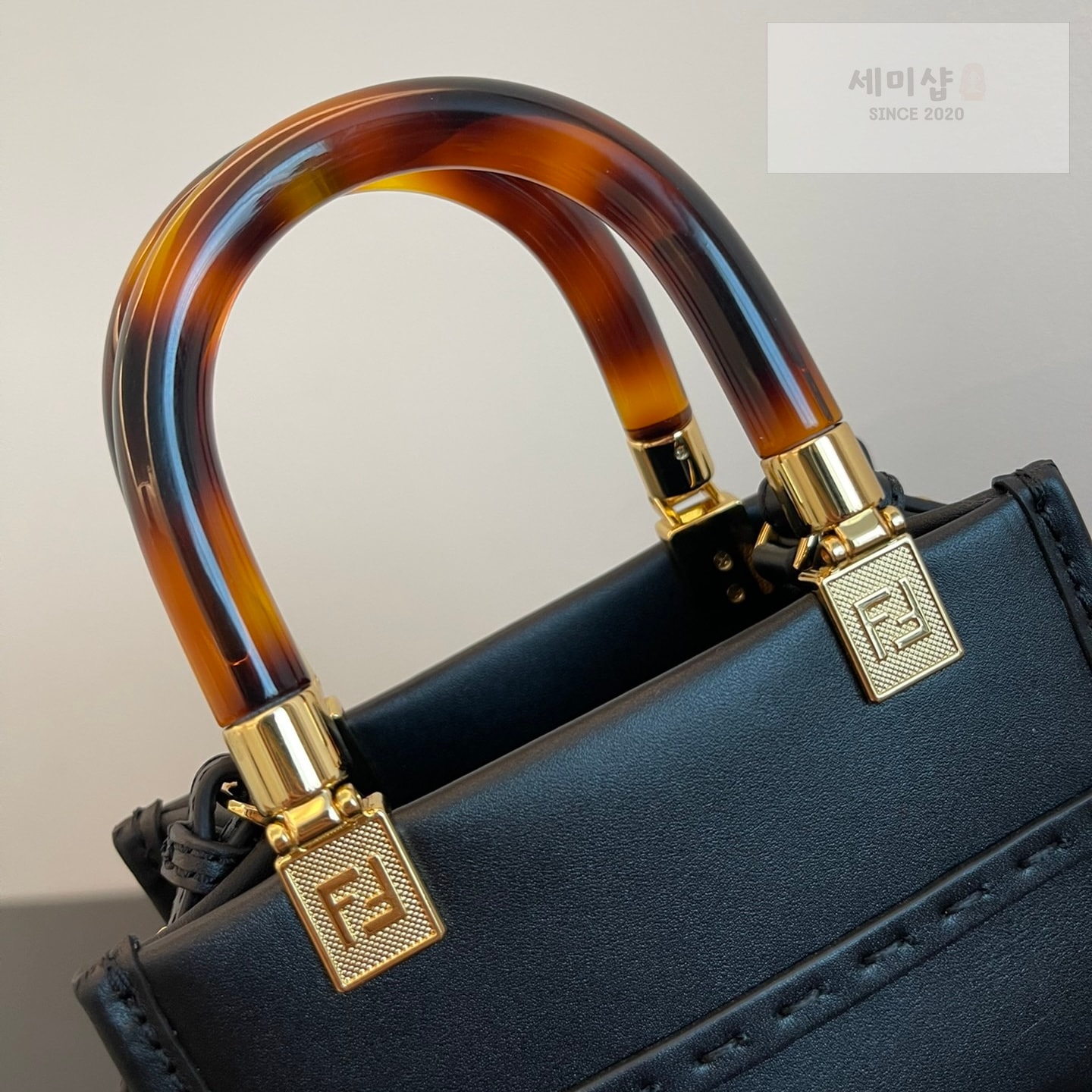 펜디 펜디 미니 션샤인 쇼퍼백 블랙 Bag 5번 이미지