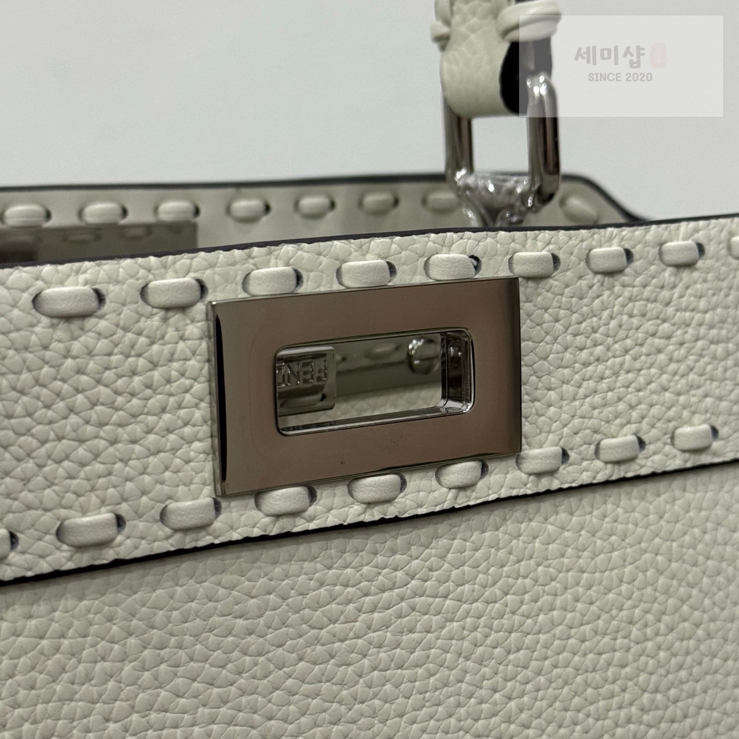 펜디 펜디 스몰 피카부 아이씨 유 아이보리 Bag 5번 이미지