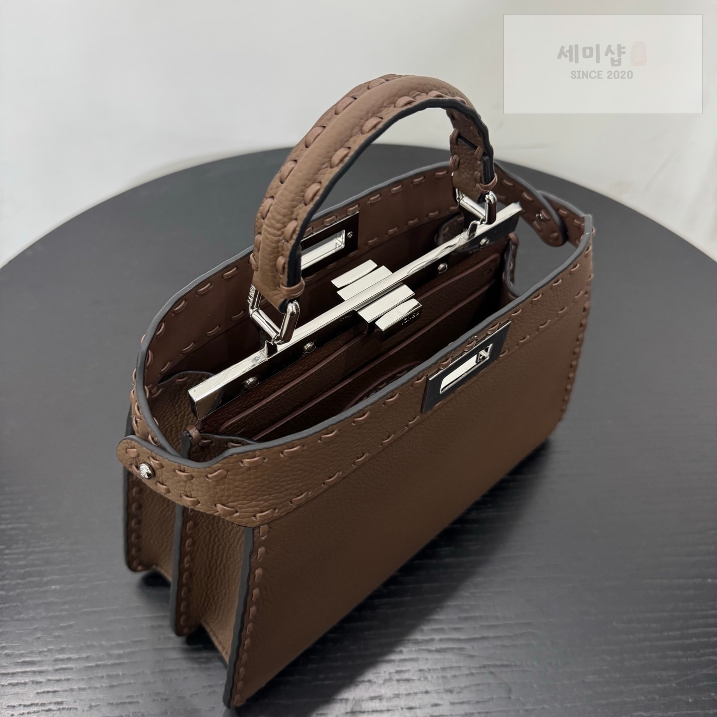 펜디 펜디 스몰 피카부 아이씨 유 타바코 Bag 6번 이미지