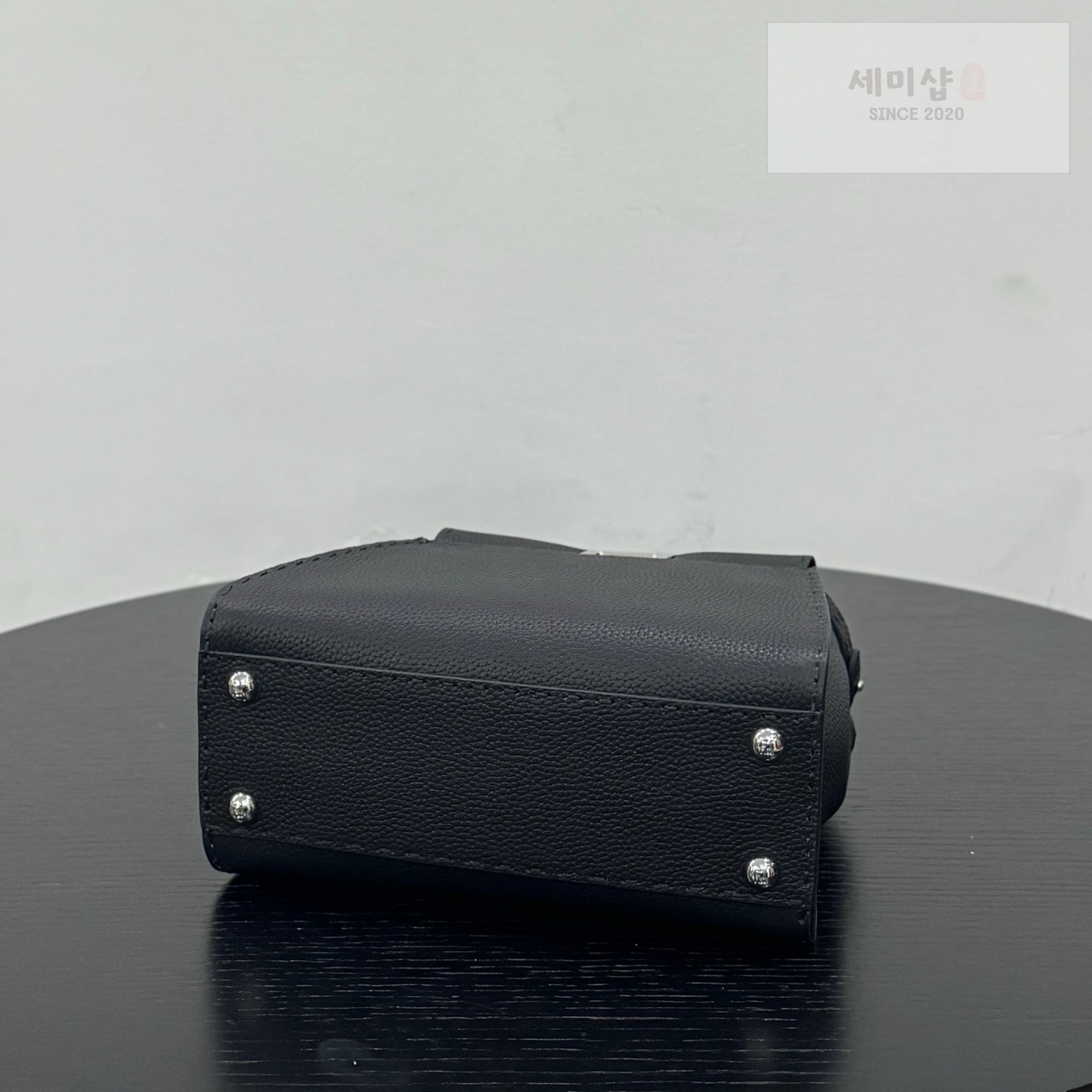 펜디 펜디 미니 피카부 아이씨 유 블랙 Bag 3번 이미지