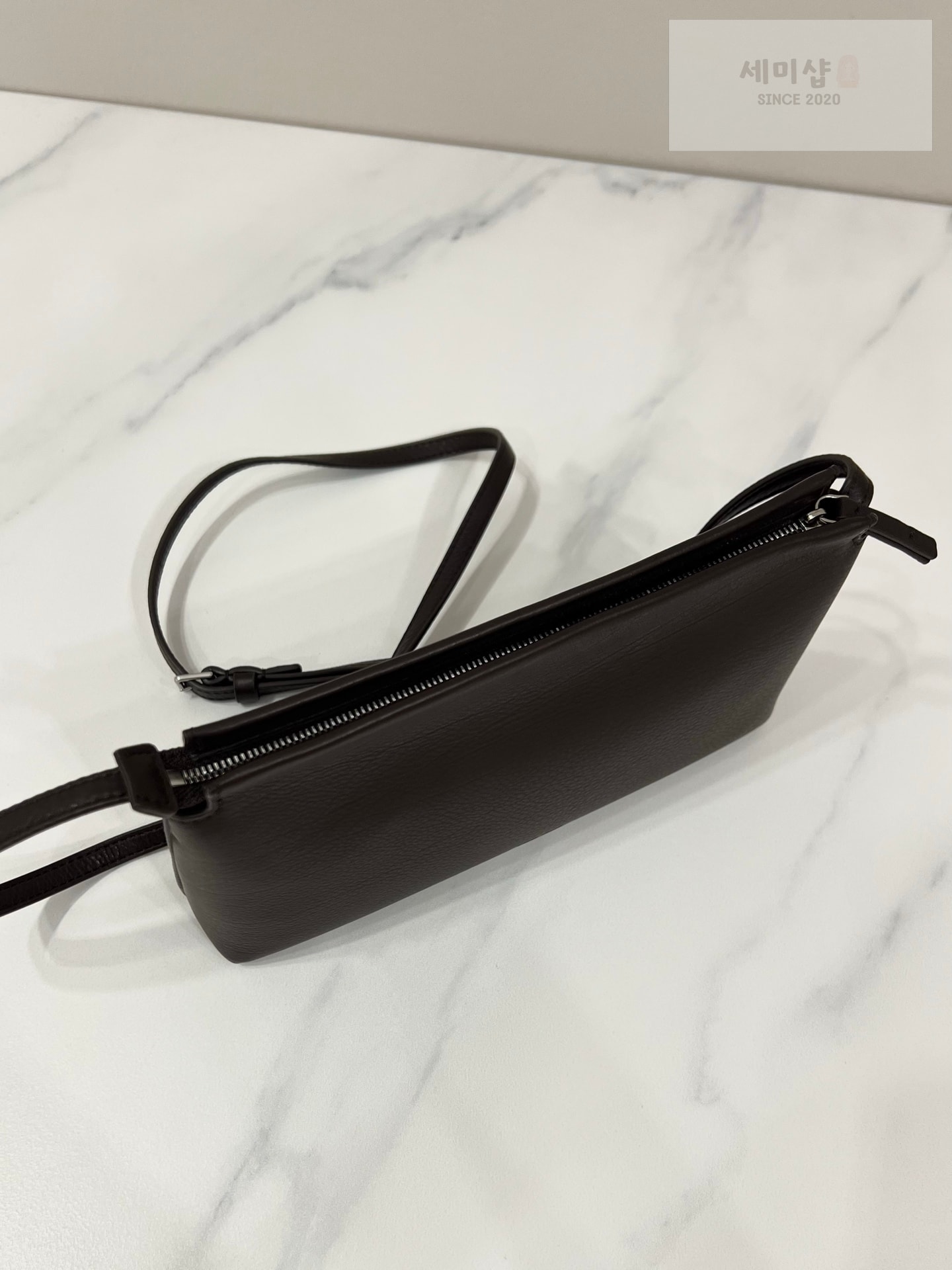 더로우 더로우 미디움 레네 쵸콜렛 Bag 5번 이미지
