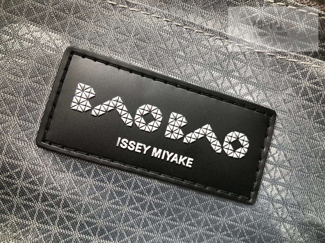 바오바오 바오바오 루센트 크로스백 라이트 라벤더 Bag 26번 이미지