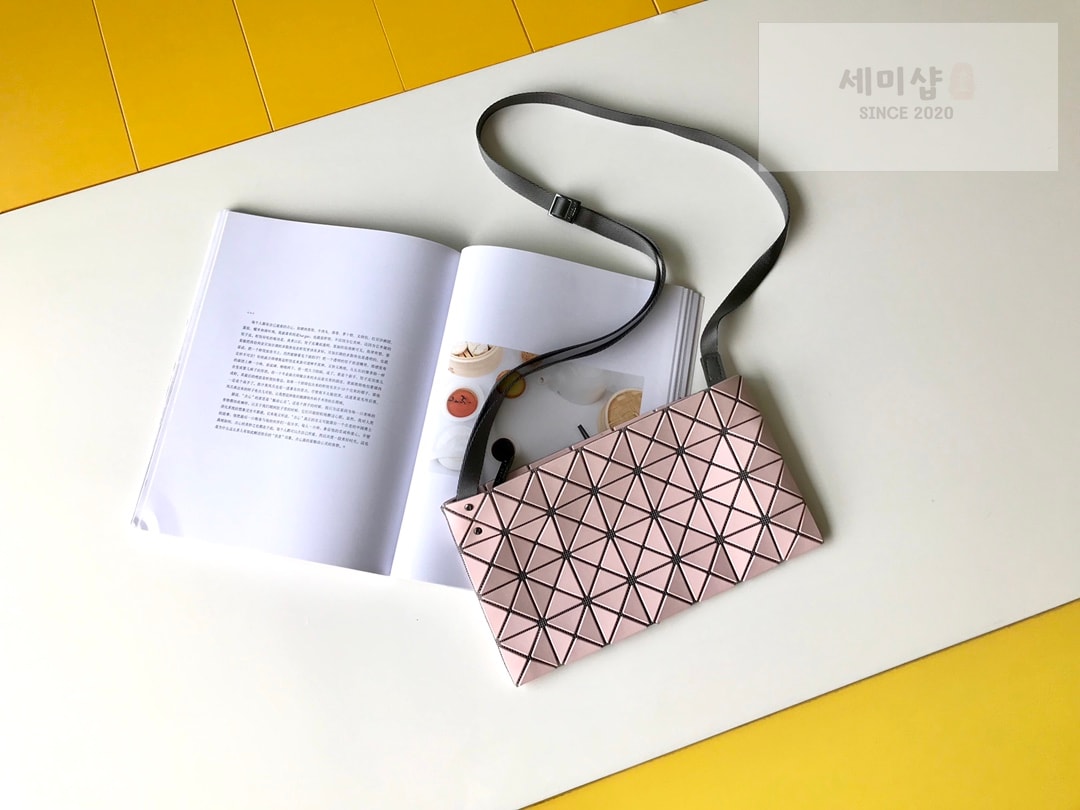 바오바오 바오바오 루센트 크로스백 라이트 라벤더 Bag 10번 이미지