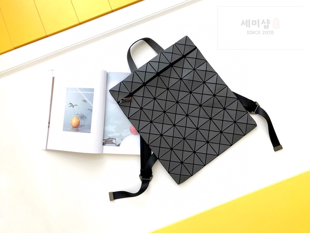 바오바오 바오바오 플랫 백팩 화이트 Bag 11번 이미지
