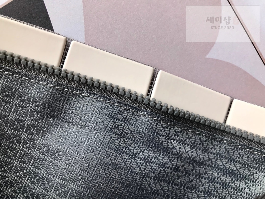 바오바오 바오바오 루센트 크로스백 라이트 라벤더 Bag 24번 이미지