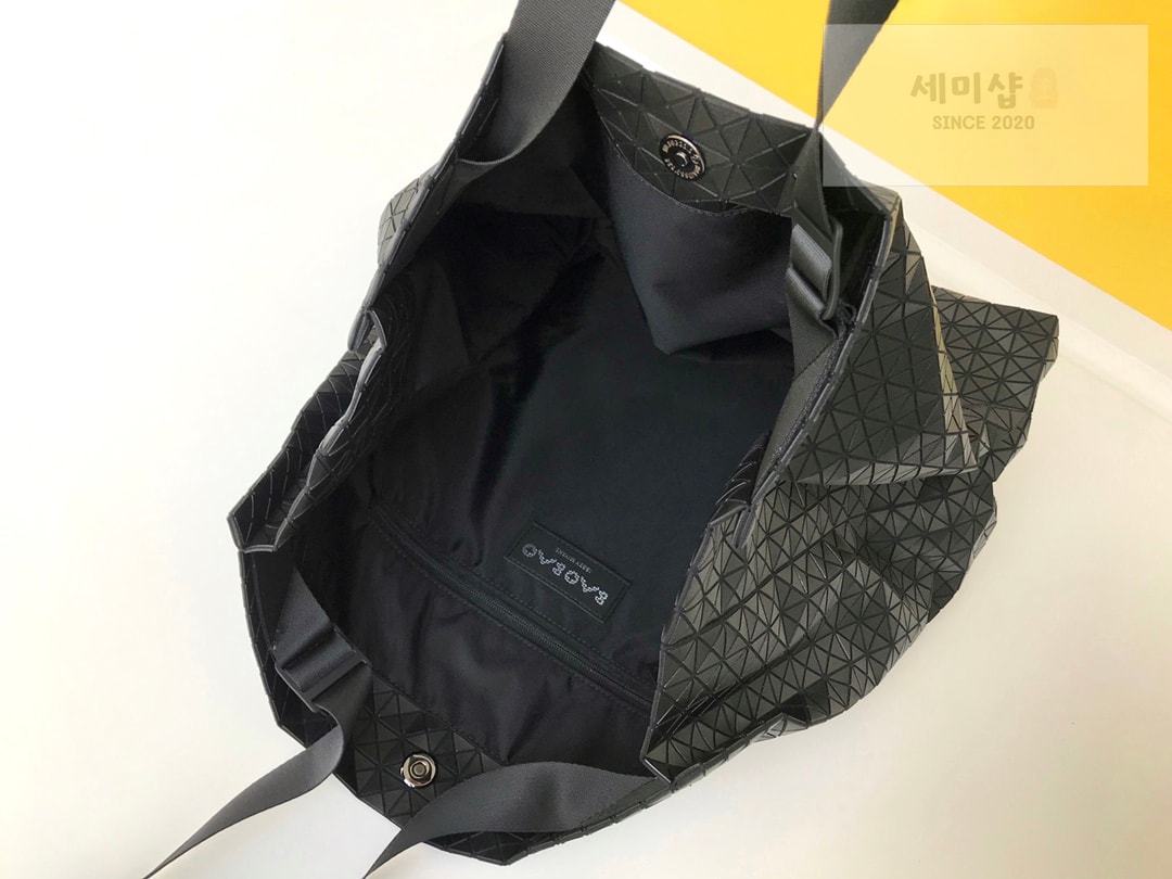 바오바오 바오바오 하이커 토트백 블랙 메탈 Bag 8번 이미지