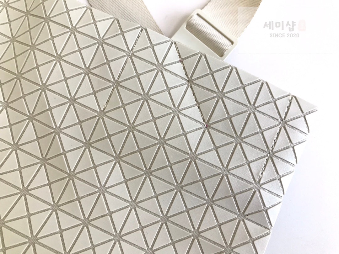 바오바오 바오바오 하이커 토트백 블랙 메탈 Bag 33번 이미지
