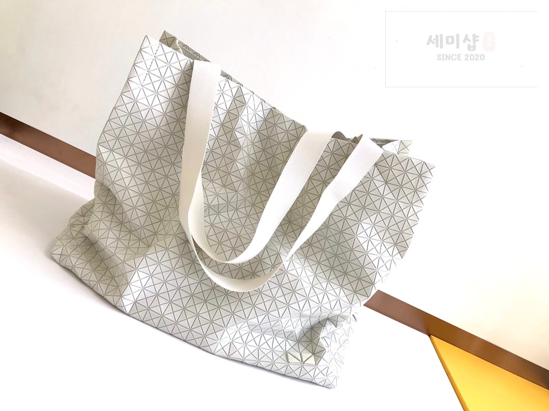 바오바오 바오바오 하이커 토트백 블랙 메탈 Bag 31번 이미지