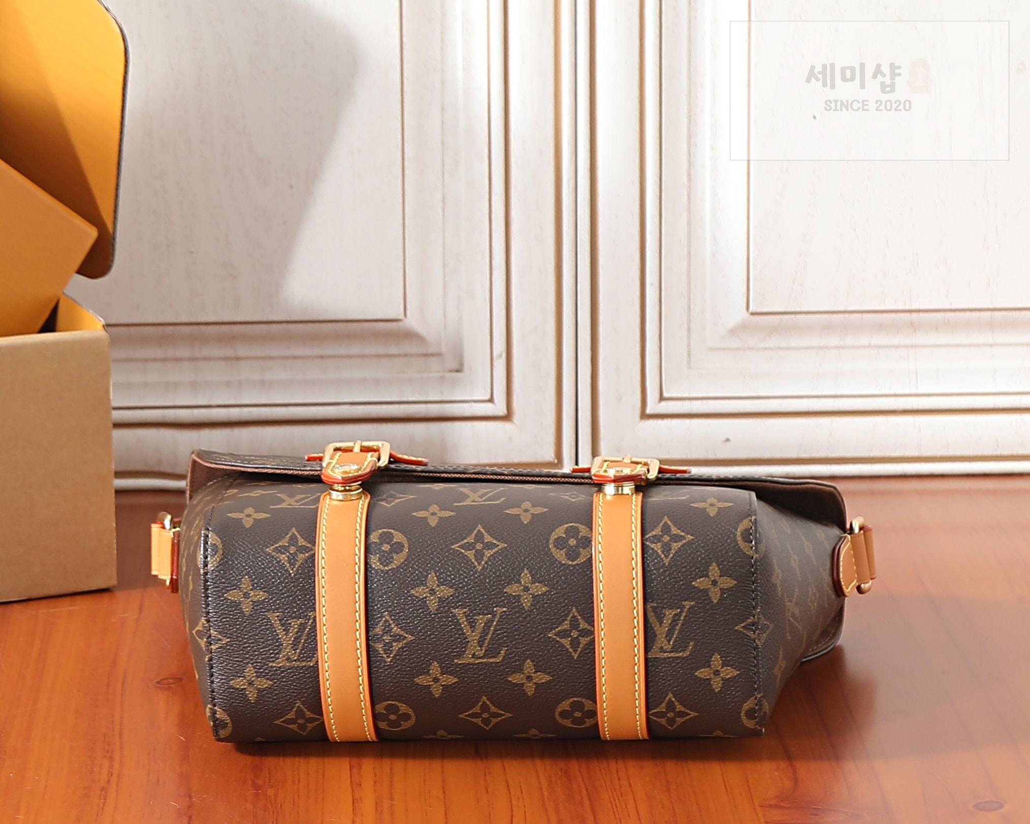루이비통 루이비통 크리스토퍼 메신저백 모노그램 캔버스 Bag 3번 이미지