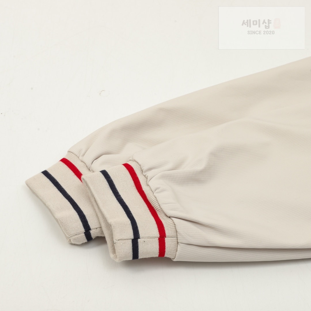 톰브라운 톰브라운 코튼 나일론 옥스퍼드 4-Bar 바시티 자켓 베이지 의류 8번 이미지