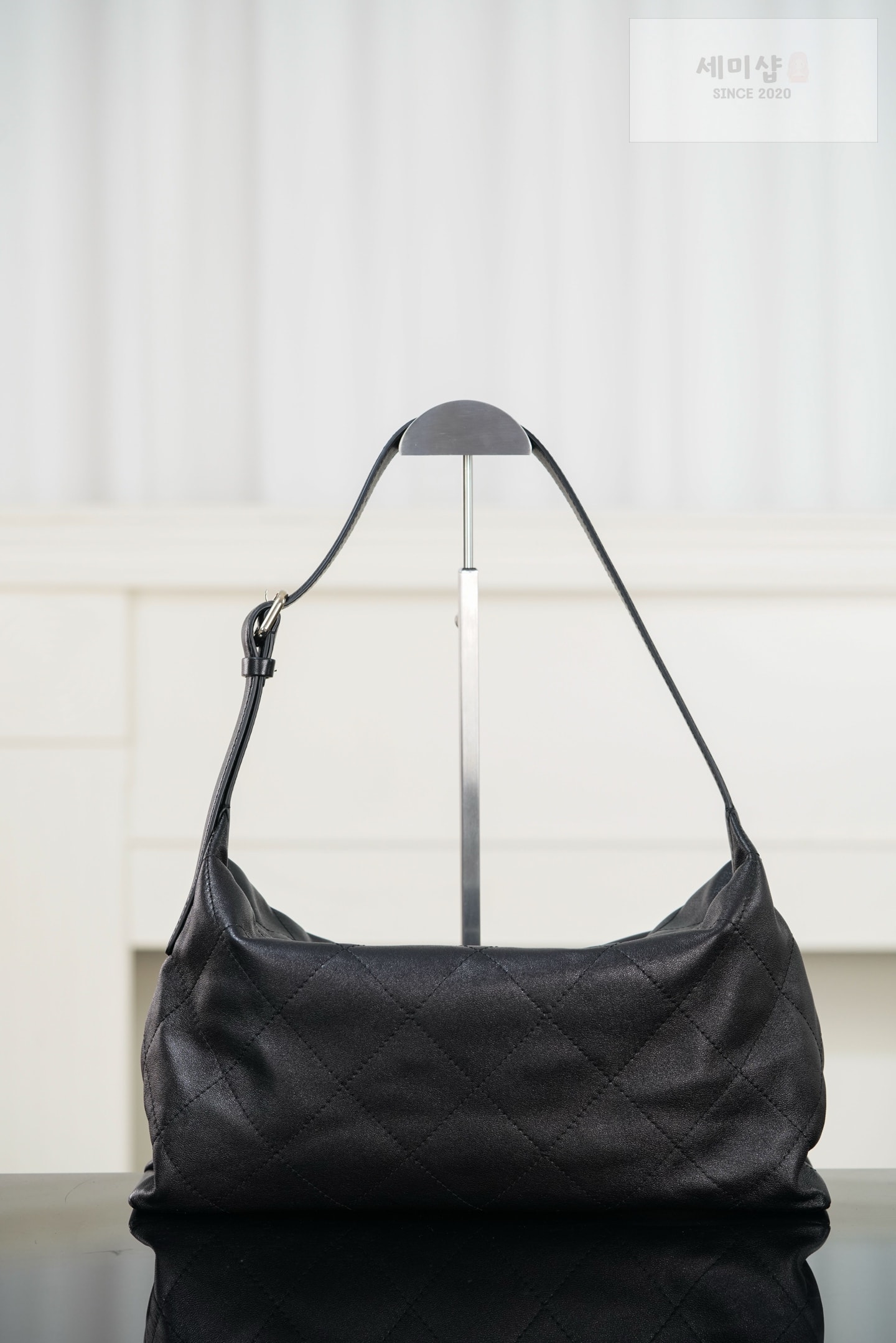 샤넬 샤넬 퀄팅 호보백 레플리카 2번 이미지 - Bag | 세미샵 레플리카 사이트